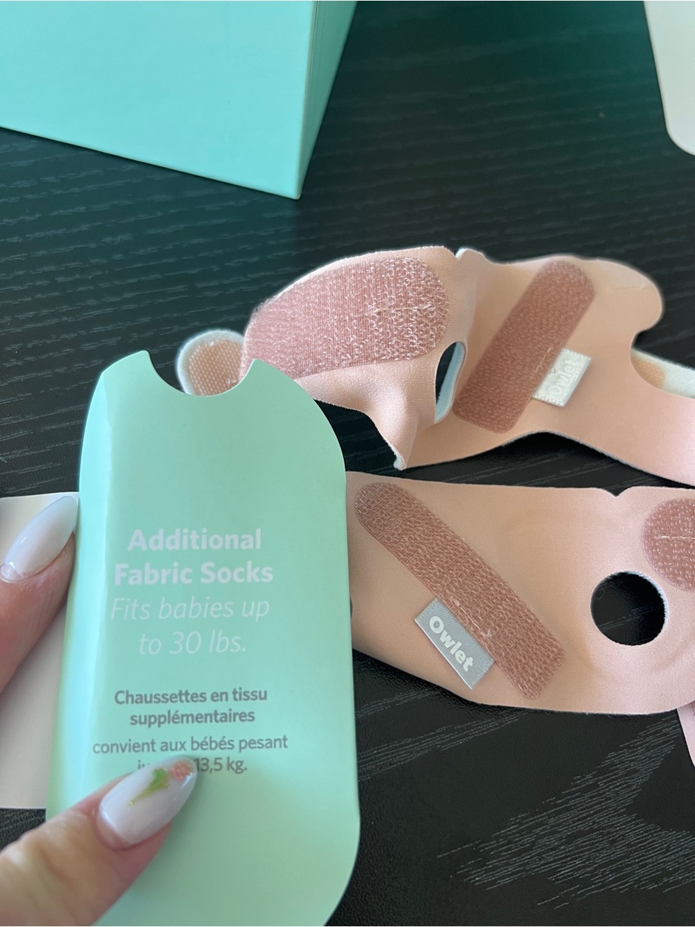 Owlet Smart Sock Wearable Monitor with Pink Fabric Bands - Picture 6 of 7